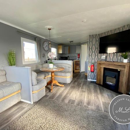 Promenade 566, Direct Beach Access, Close To Fantasy Island, Wifi, Pet Friendly - Meadow Lakes Caravan & Lodge Hire Skegness Exterior foto
