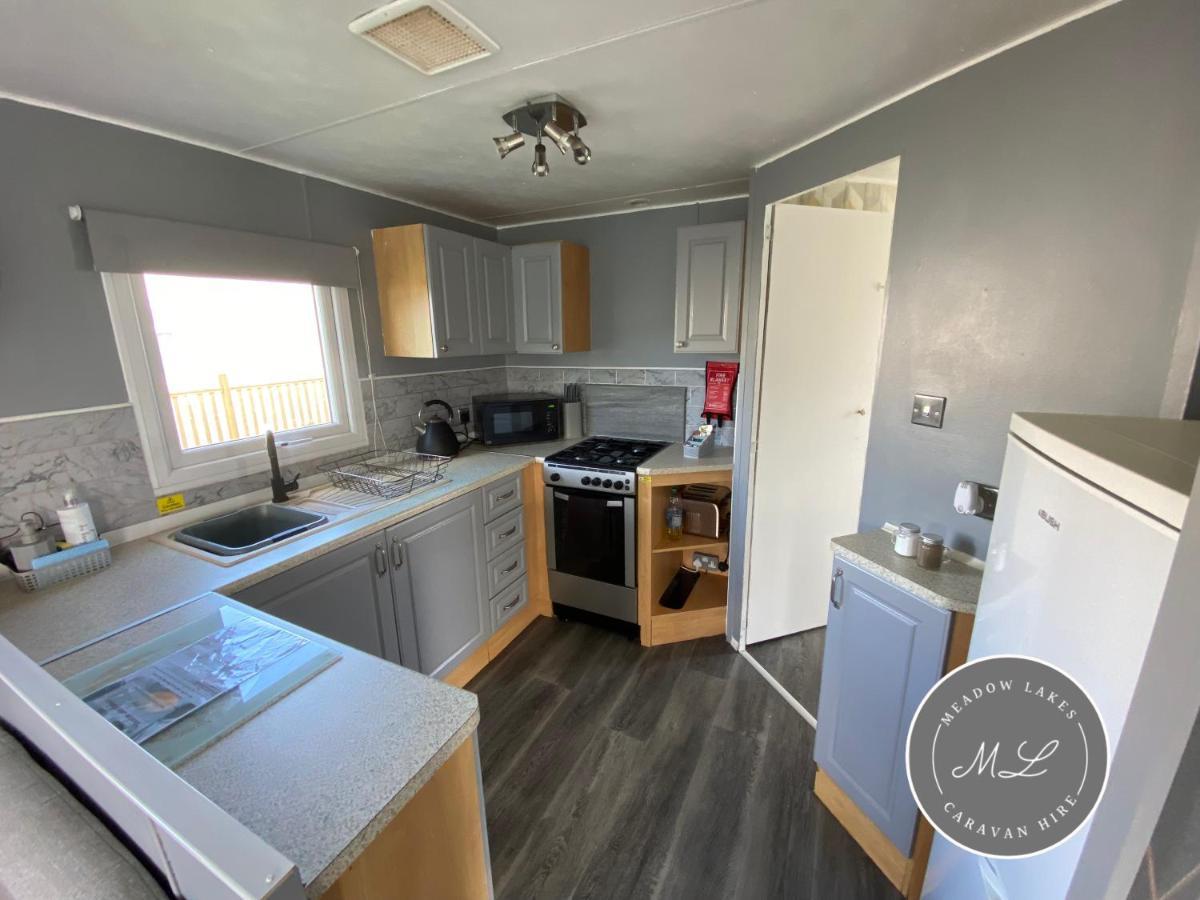 Promenade 566, Direct Beach Access, Close To Fantasy Island, Wifi, Pet Friendly - Meadow Lakes Caravan & Lodge Hire Skegness Exterior foto